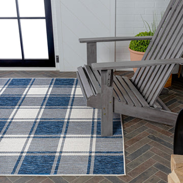 Sabine Traditional Farmhouse Bold Gingham Area Rug